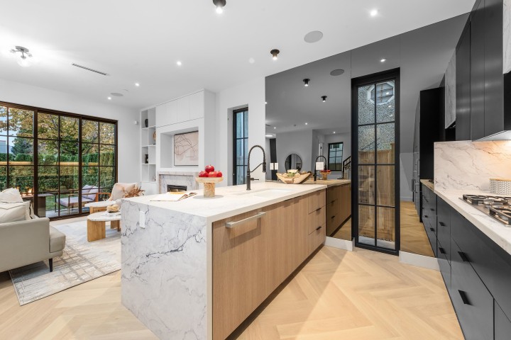 Photo 16 at 1 - 240 E 37th Avenue, Main, Vancouver East