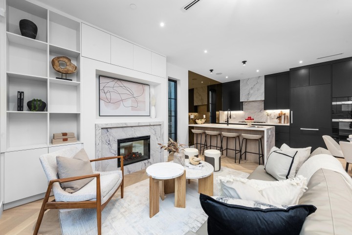 Photo 10 at 1 - 240 E 37th Avenue, Main, Vancouver East