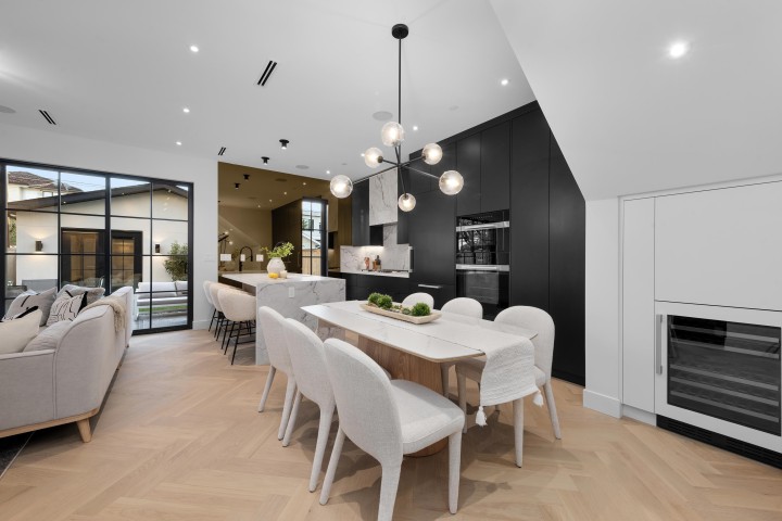 Photo 13 at 2 - 240 E 37th Avenue, Main, Vancouver East