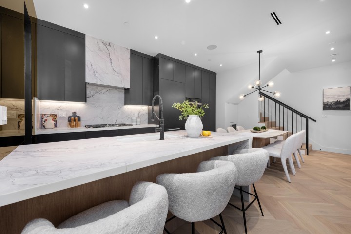 Photo 12 at 2 - 240 E 37th Avenue, Main, Vancouver East