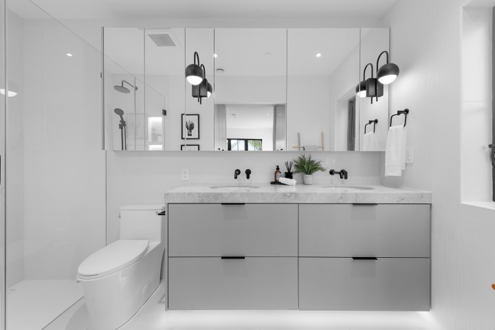 Photo 24 at 2 - 240 E 37th Avenue, Main, Vancouver East