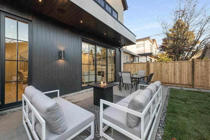 Photo 35 at 2 - 240 E 37th Avenue, Main, Vancouver East