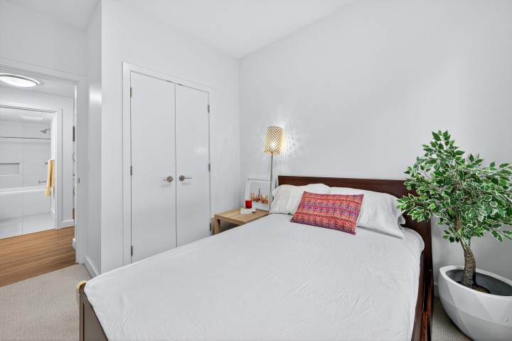 Photo 15 at 205 - 7928 Yukon Street, Marpole, Vancouver West