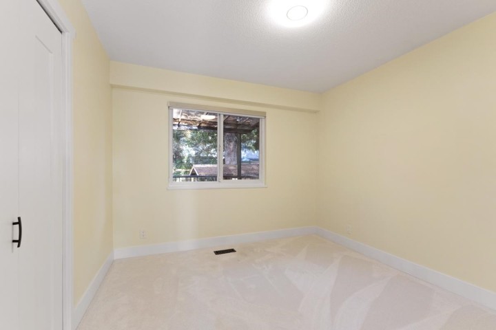 Photo 18 at 2518 Swinburne Avenue, Blueridge NV, North Vancouver