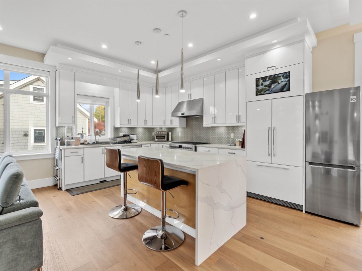 Photo 5 at 2699 E 7th Avenue, Renfrew VE, Vancouver East