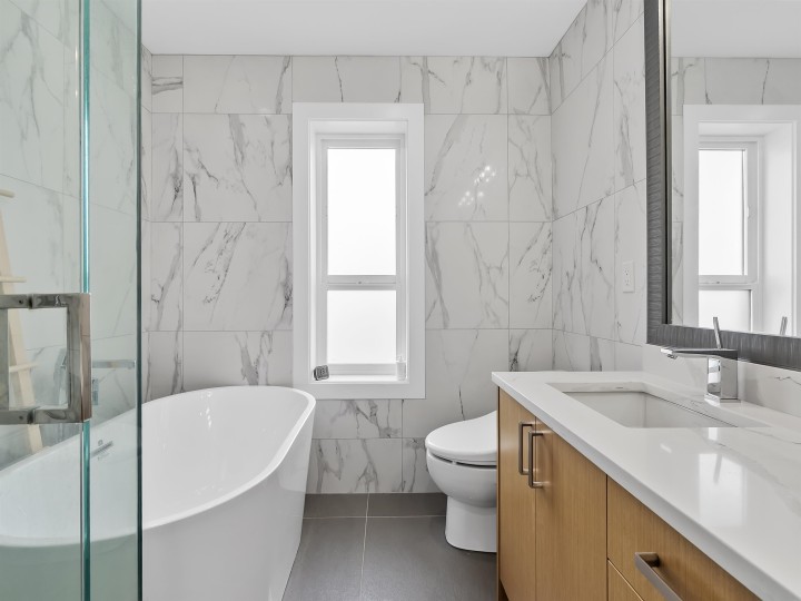 Photo 14 at 2699 E 7th Avenue, Renfrew VE, Vancouver East