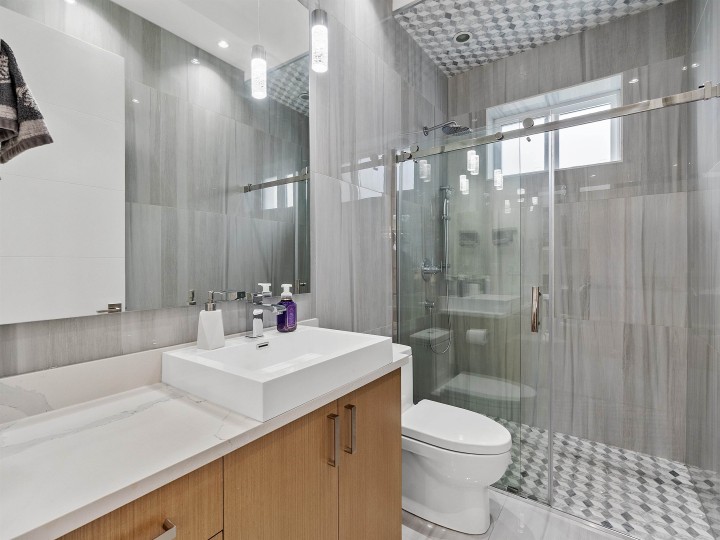 Photo 19 at 2699 E 7th Avenue, Renfrew VE, Vancouver East