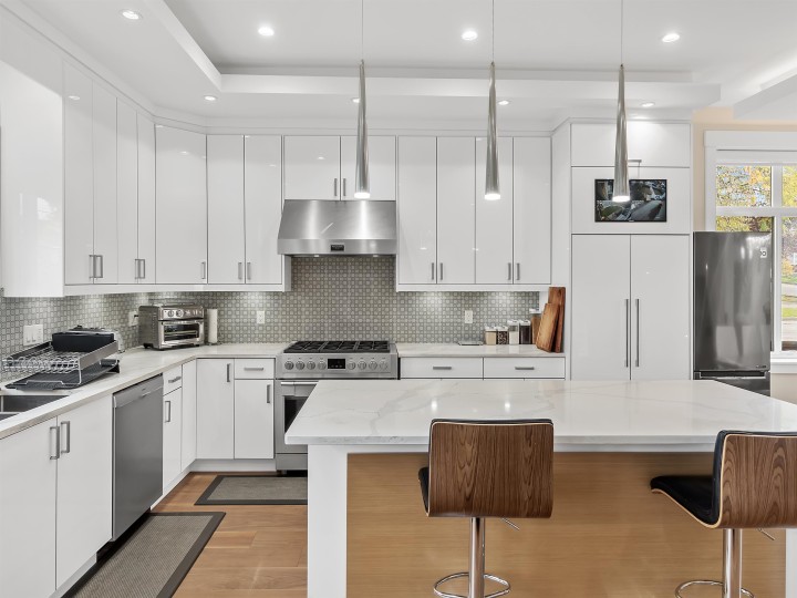 Photo 8 at 2699 E 7th Avenue, Renfrew VE, Vancouver East