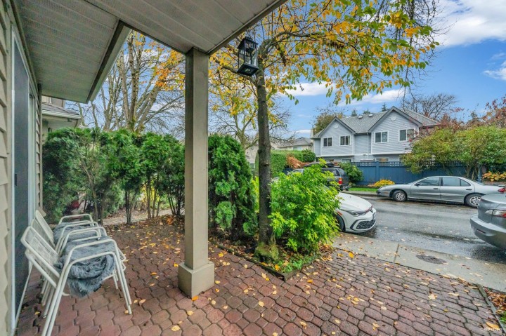 Photo 23 at 8 - 815 Tobruck Avenue, Mosquito Creek, North Vancouver
