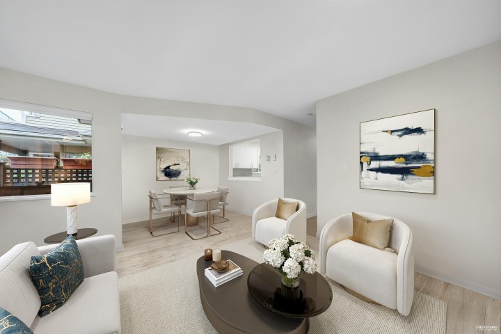 Photo 5 at 8 - 815 Tobruck Avenue, Mosquito Creek, North Vancouver