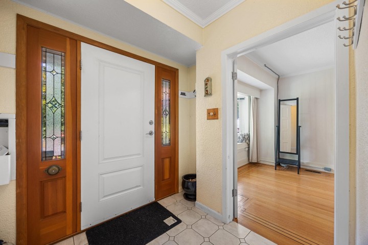 Photo 2 at 4054 W 31st Avenue, Dunbar, Vancouver West