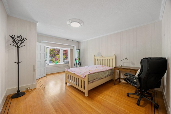 Photo 12 at 4054 W 31st Avenue, Dunbar, Vancouver West