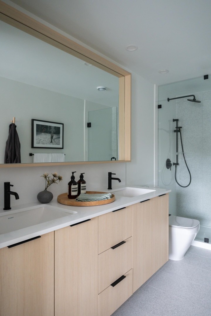 Photo 17 at 216 - 2045 Heritage Park Lane, Seymour NV, North Vancouver