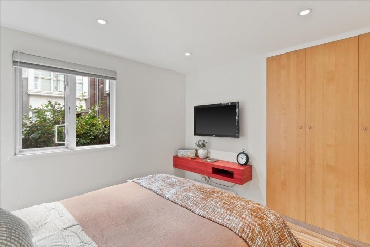 Photo 24 at 834 W 7th Avenue, Fairview VW, Vancouver West