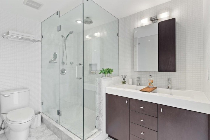 Photo 21 at 834 W 7th Avenue, Fairview VW, Vancouver West