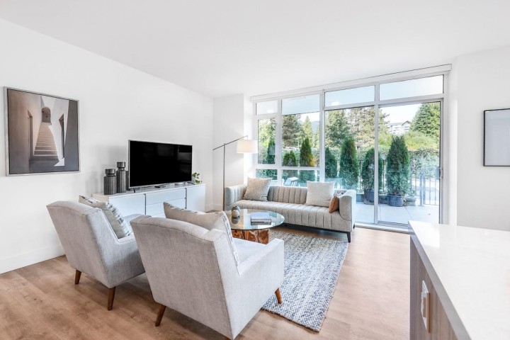 Photo 2 at 102 - 2375 Emery Court, Lynn Valley, North Vancouver