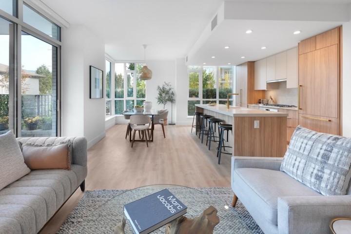 Photo 5 at 102 - 2375 Emery Court, Lynn Valley, North Vancouver