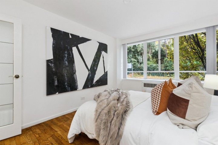 Photo 13 at 315 - 1445 Marpole Avenue, Fairview VW, Vancouver West