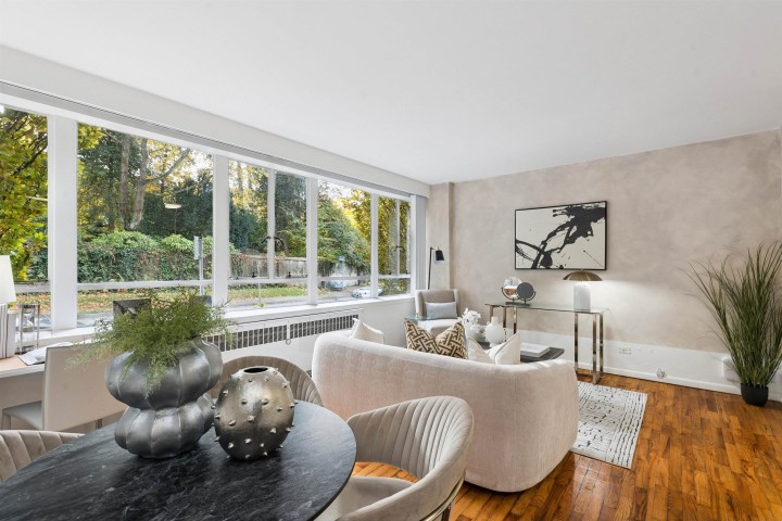 Photo 3 at 315 - 1445 Marpole Avenue, Fairview VW, Vancouver West