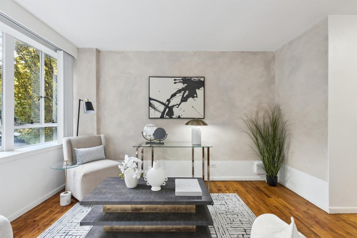 Photo 5 at 315 - 1445 Marpole Avenue, Fairview VW, Vancouver West