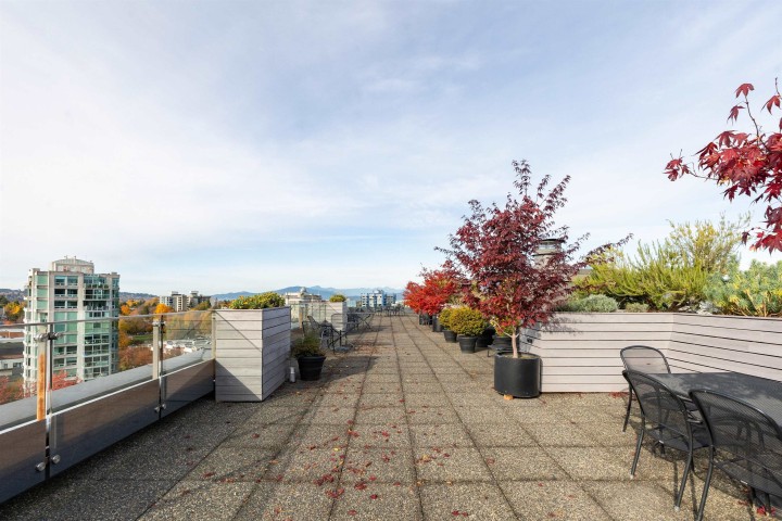 Photo 19 at 315 - 1445 Marpole Avenue, Fairview VW, Vancouver West