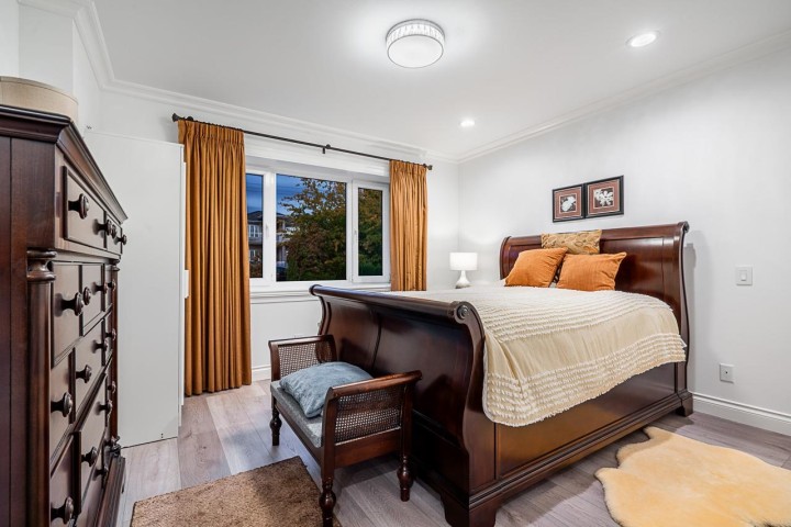 Photo 14 at 559 E 4th Street, Lower Lonsdale, North Vancouver