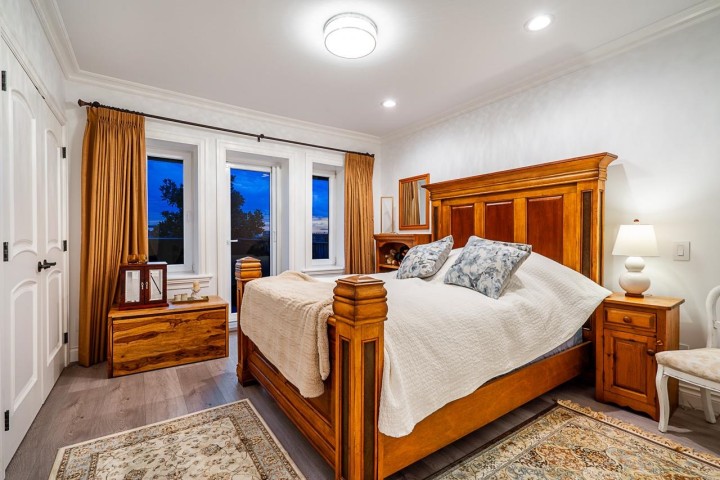 Photo 15 at 559 E 4th Street, Lower Lonsdale, North Vancouver