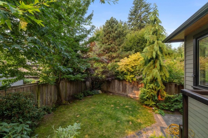 Photo 26 at 3365 Edgemont Boulevard, Edgemont, North Vancouver