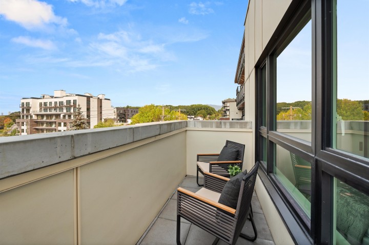 Photo 15 at 406 - 2550 Garden Drive, Grandview Woodland, Vancouver East