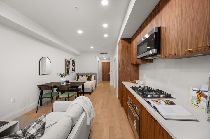 Photo 3 at 111 - 2550 Garden Drive, Grandview Woodland, Vancouver East