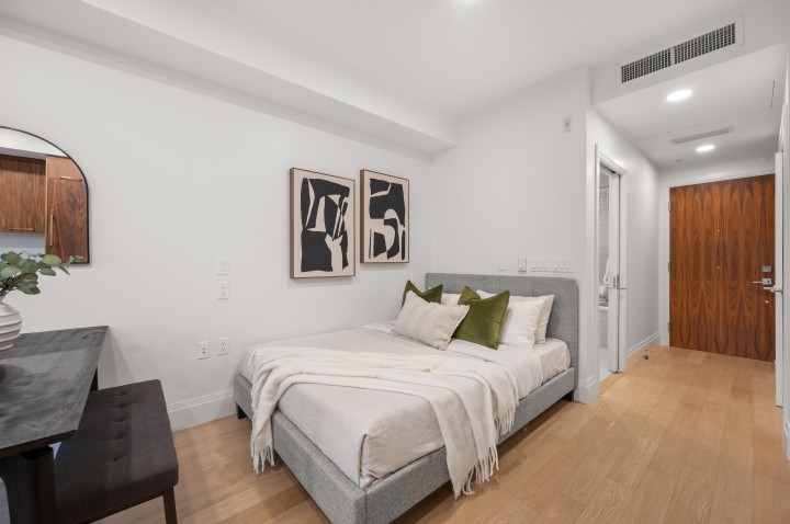 Photo 10 at 111 - 2550 Garden Drive, Grandview Woodland, Vancouver East