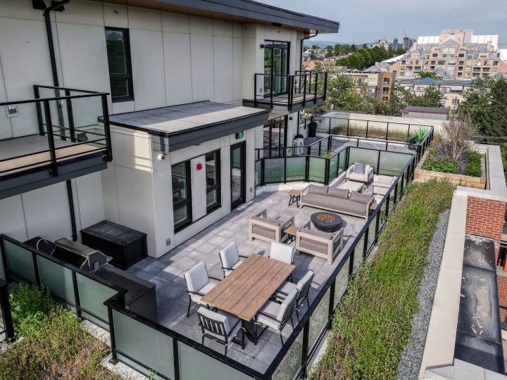 Photo 23 at 410 - 2550 Garden Drive, Grandview Woodland, Vancouver East