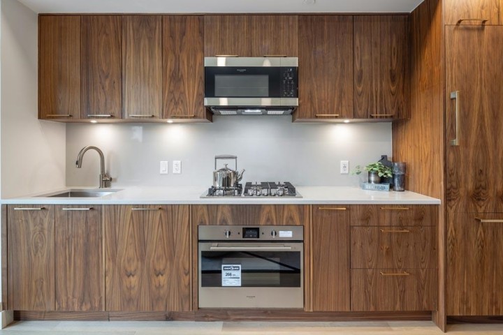 Photo 6 at 410 - 2550 Garden Drive, Grandview Woodland, Vancouver East