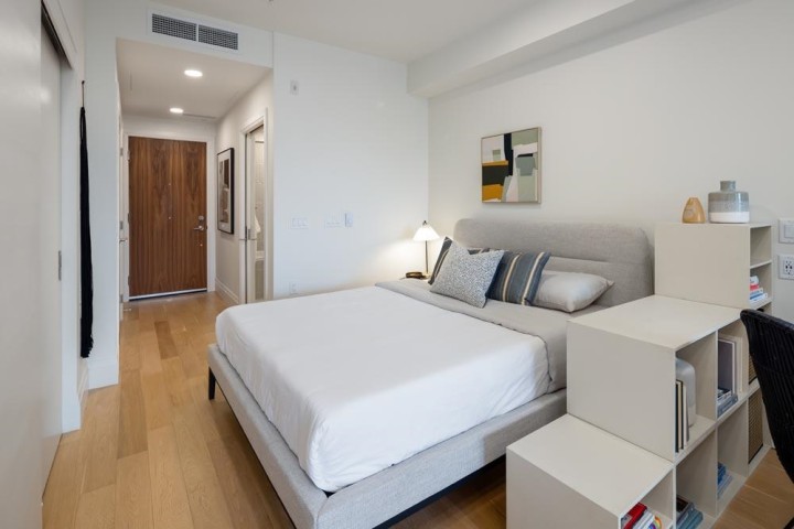 Photo 11 at 410 - 2550 Garden Drive, Grandview Woodland, Vancouver East