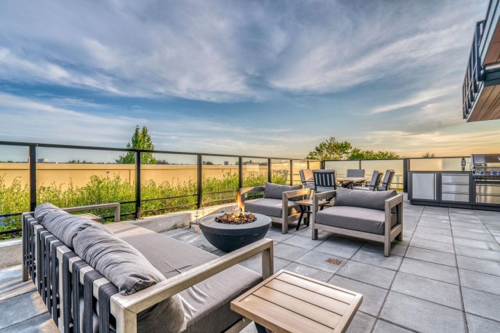 Photo 19 at 410 - 2550 Garden Drive, Grandview Woodland, Vancouver East