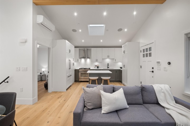 Photo 4 at 2058 E 5th Avenue, Grandview Woodland, Vancouver East