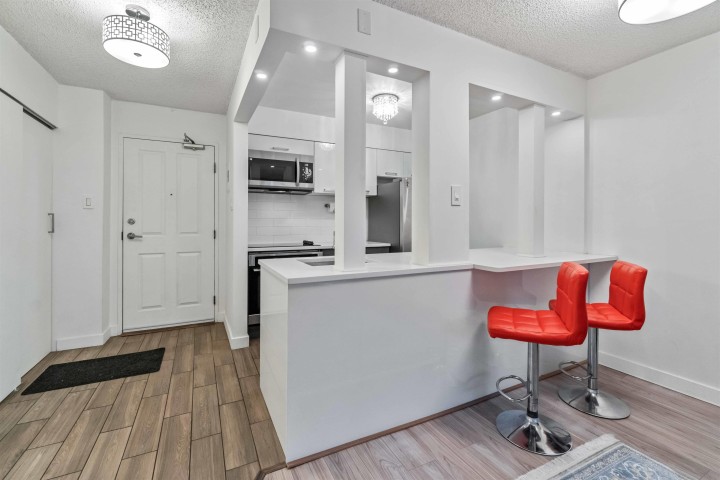 Photo 16 at 506 - 2004 Fullerton Avenue, Pemberton NV, North Vancouver