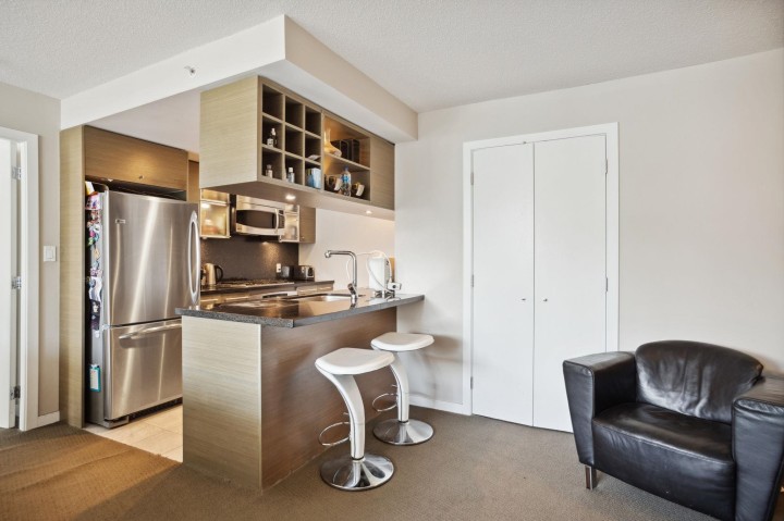 Photo 6 at 714 - 833 Seymour Street, Downtown VW, Vancouver West