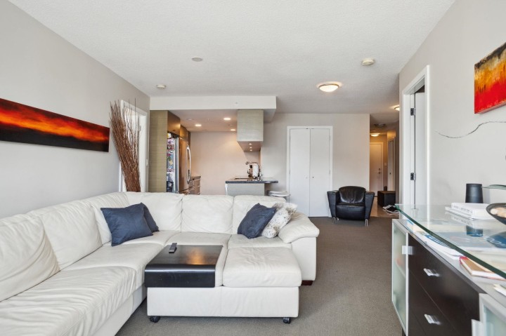 Photo 4 at 714 - 833 Seymour Street, Downtown VW, Vancouver West