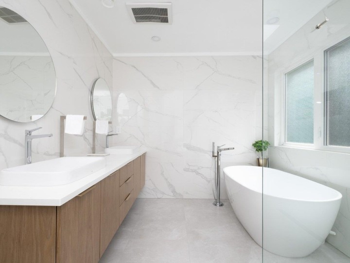 Photo 22 at 4283 Capilano Road, Canyon Heights NV, North Vancouver