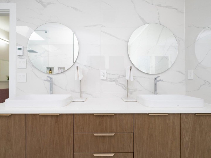 Photo 25 at 4283 Capilano Road, Canyon Heights NV, North Vancouver