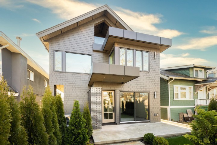 Photo 2 at 2380 E 5th Avenue, Grandview Woodland, Vancouver East