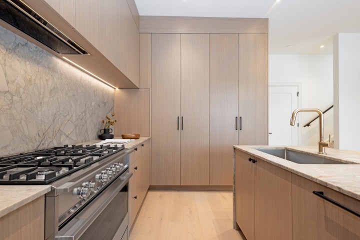 Photo 6 at 2380 E 5th Avenue, Grandview Woodland, Vancouver East