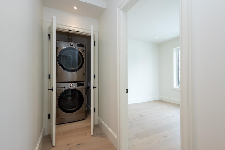 Photo 13 at 2380 E 5th Avenue, Grandview Woodland, Vancouver East