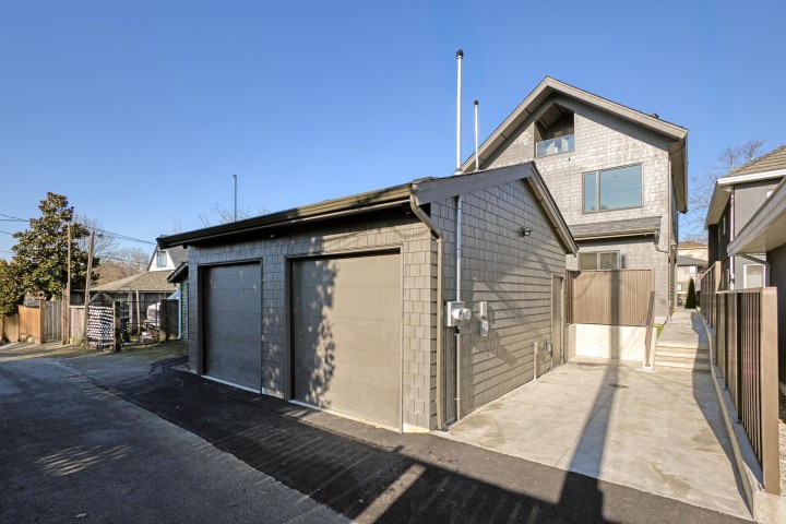 Photo 21 at 2380 E 5th Avenue, Grandview Woodland, Vancouver East