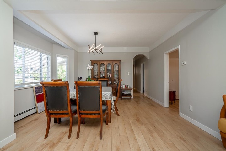 Photo 5 at 3099 W 6th Avenue, Kitsilano, Vancouver West