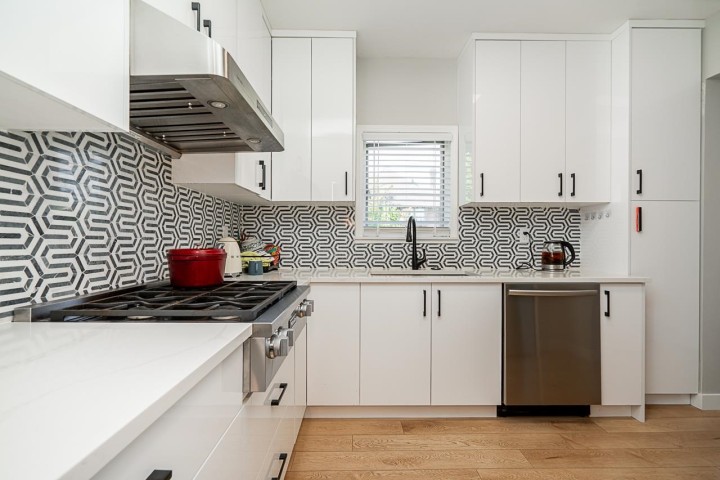 Photo 8 at 3099 W 6th Avenue, Kitsilano, Vancouver West