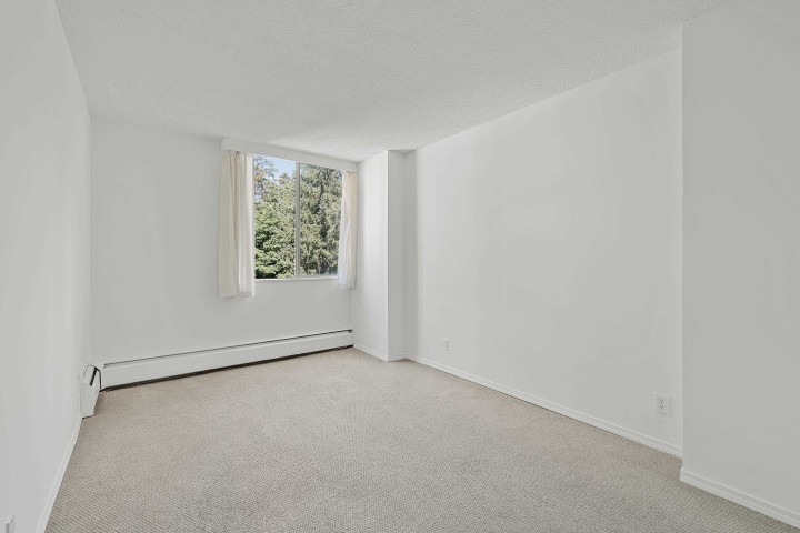 Photo 12 at 911 - 2016 Fullerton Avenue, Pemberton NV, North Vancouver