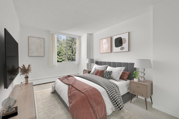 Photo 11 at 911 - 2016 Fullerton Avenue, Pemberton NV, North Vancouver