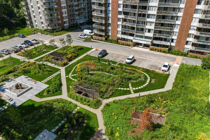 Photo 31 at 911 - 2016 Fullerton Avenue, Pemberton NV, North Vancouver